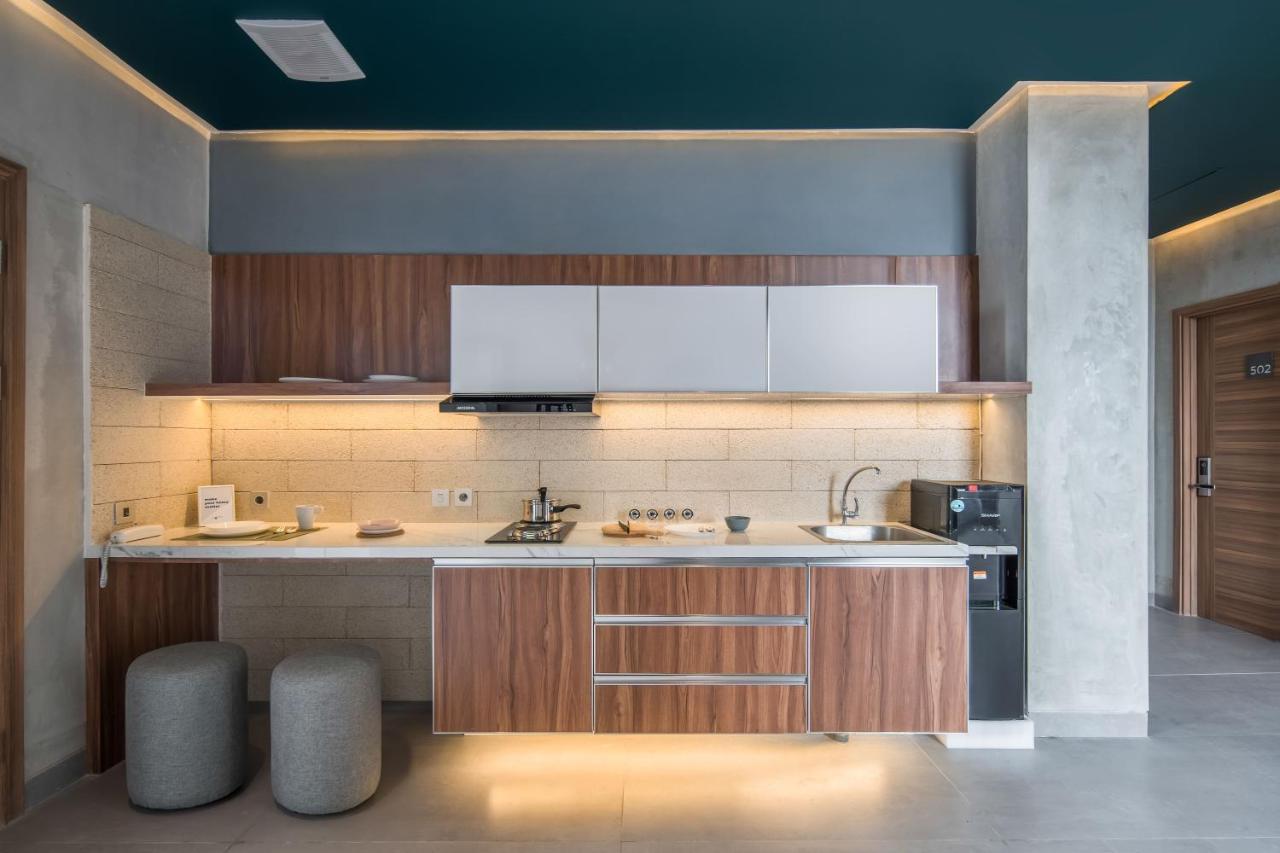 Cove Prima Aparthotel Джакарта Екстериор снимка